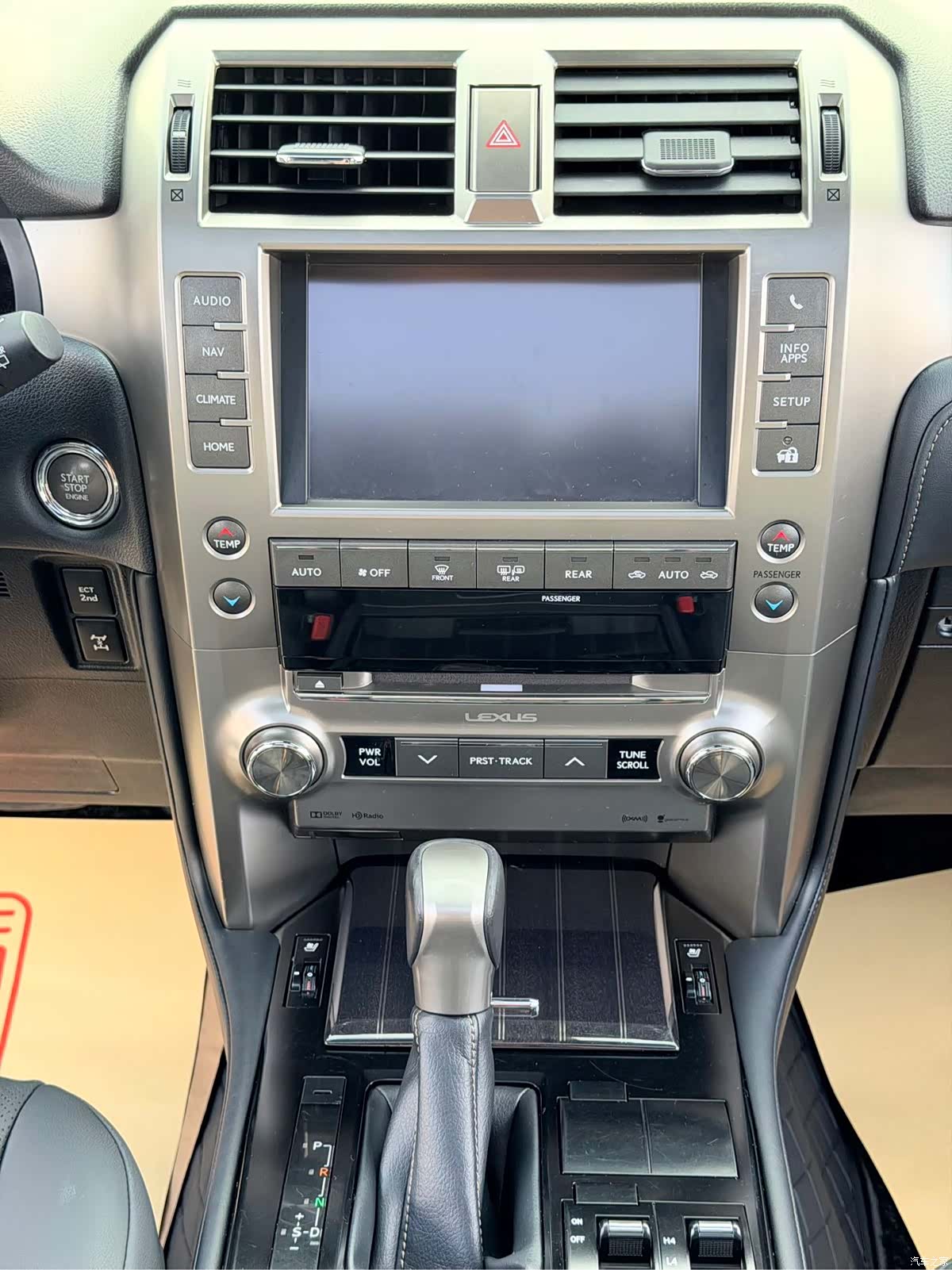 Lexus GX, 2022 12