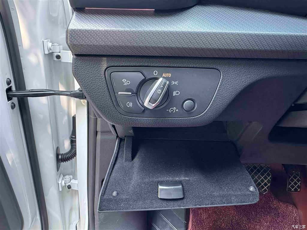 Audi Q5L, 2022 25