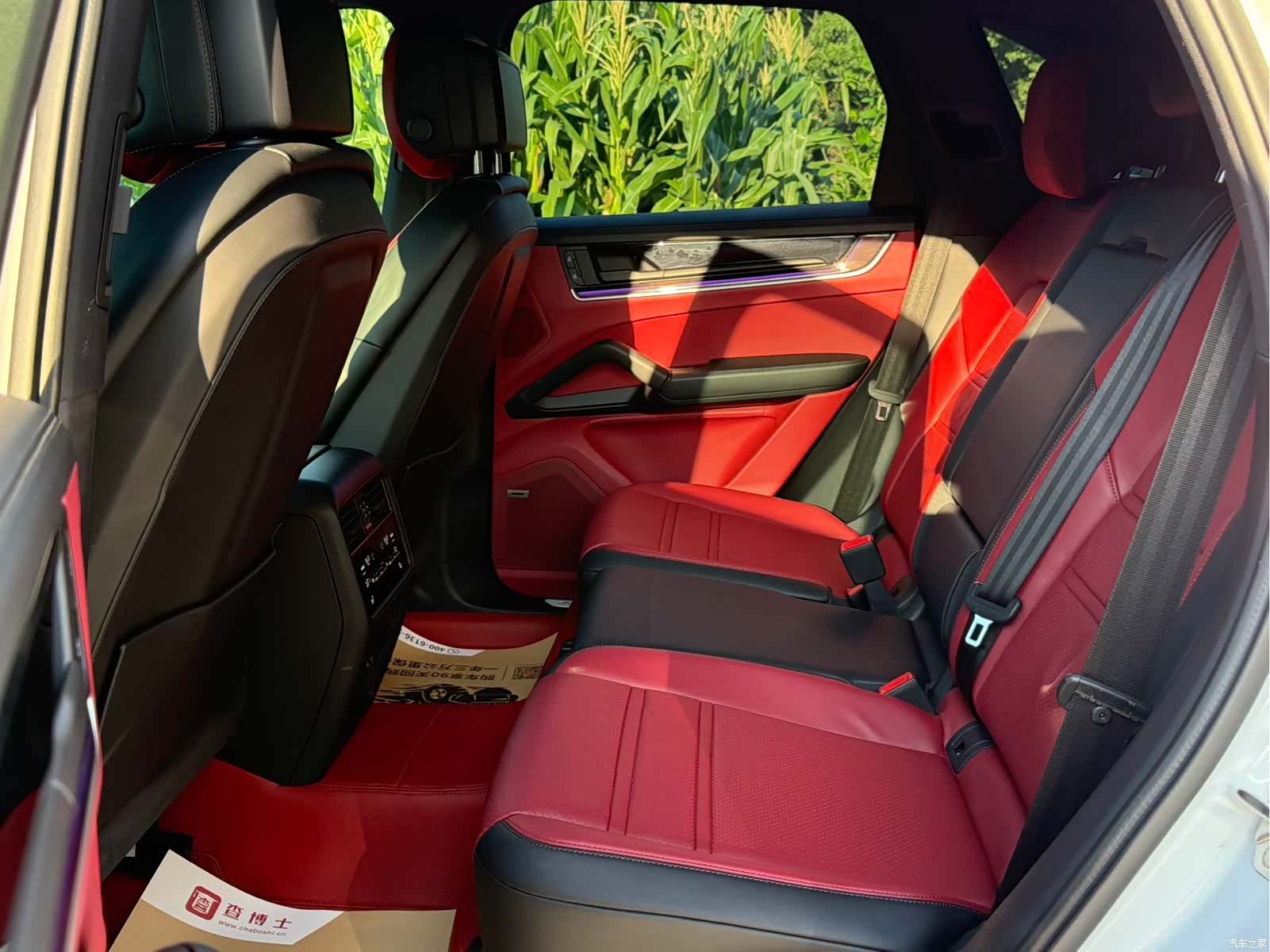 Porsche Cayenne, 2025 10
