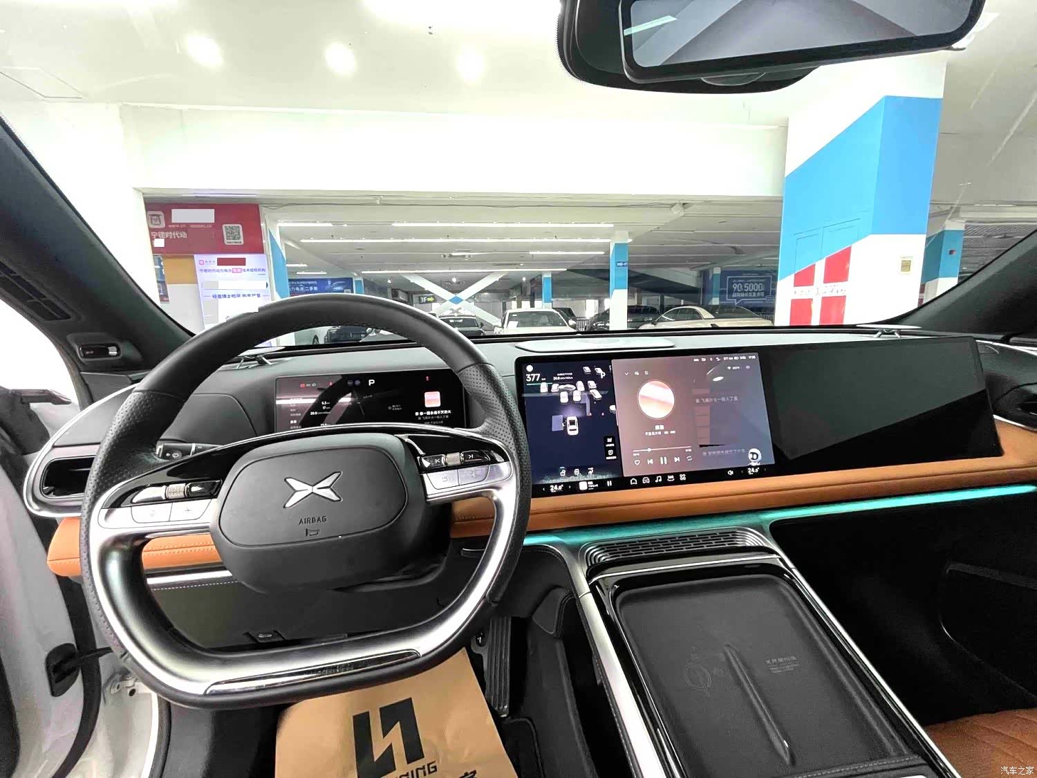 Xpeng G9, 2022 все фото