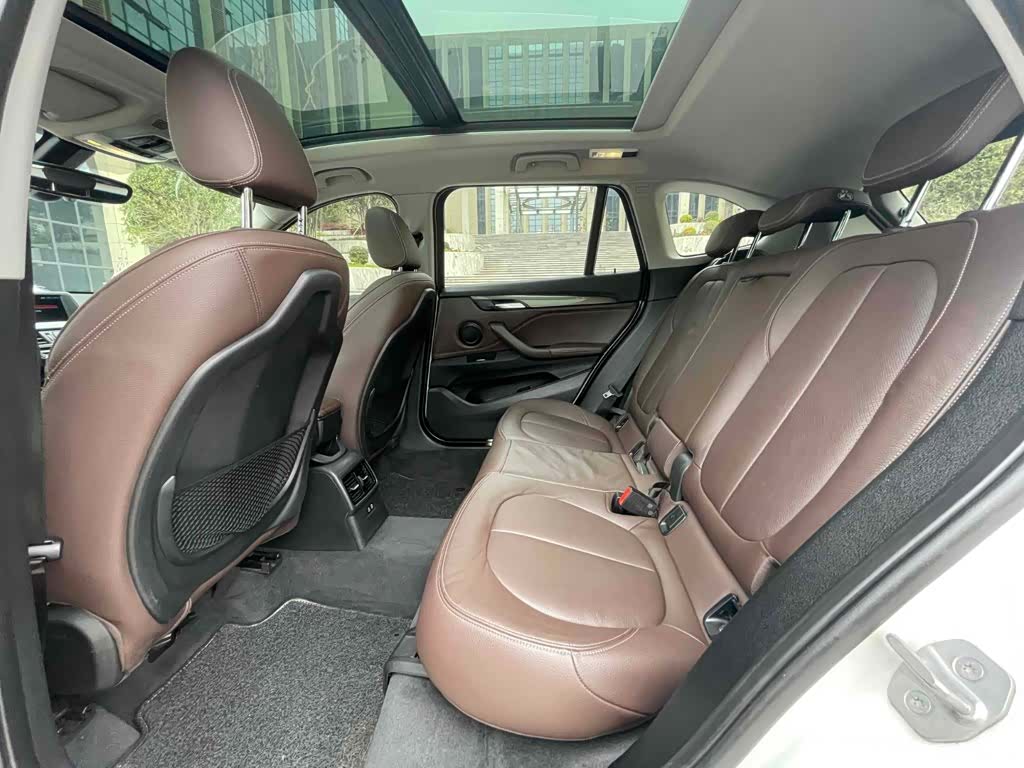 BMW X1, 2019 13