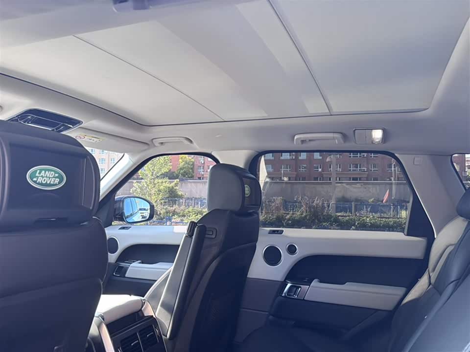 Land Rover Range Rover Sport Land Rover Range Rover Sport