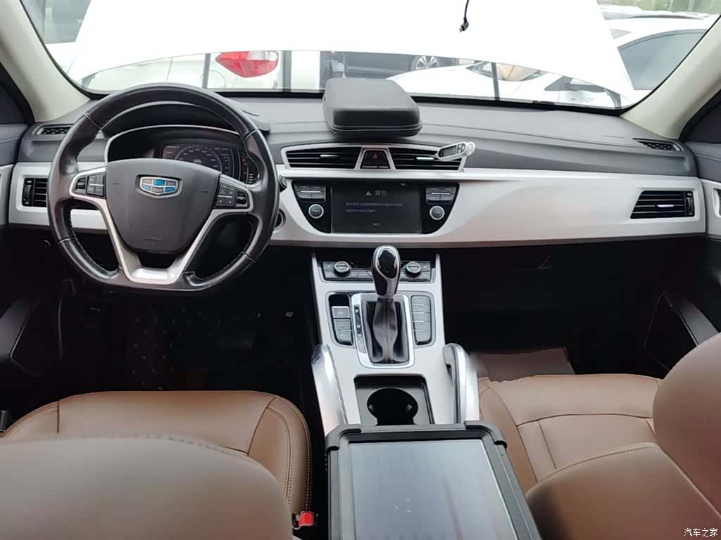 Geely Boyue, 2017 10
