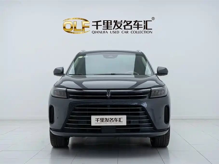 AITO Ask the world M7