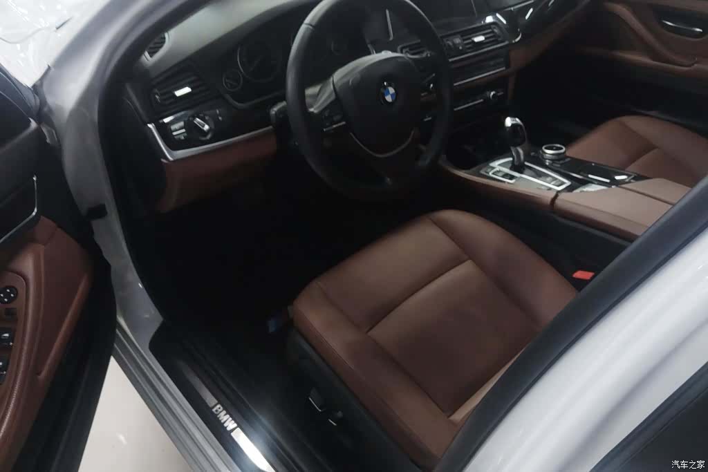 BMW 5 Series, 2016 9