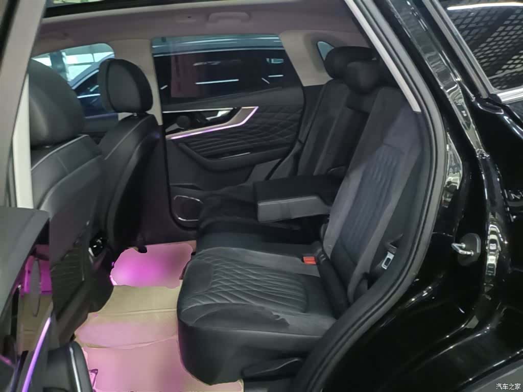 Hongqi HS5, 2022 17