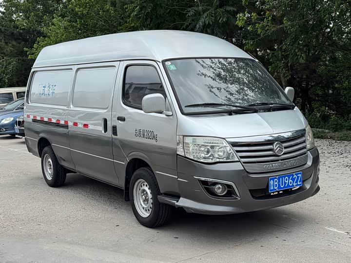 Golden Dragon hai shi 2018 2.0L Petrol ban zhang zhou gao ding V20