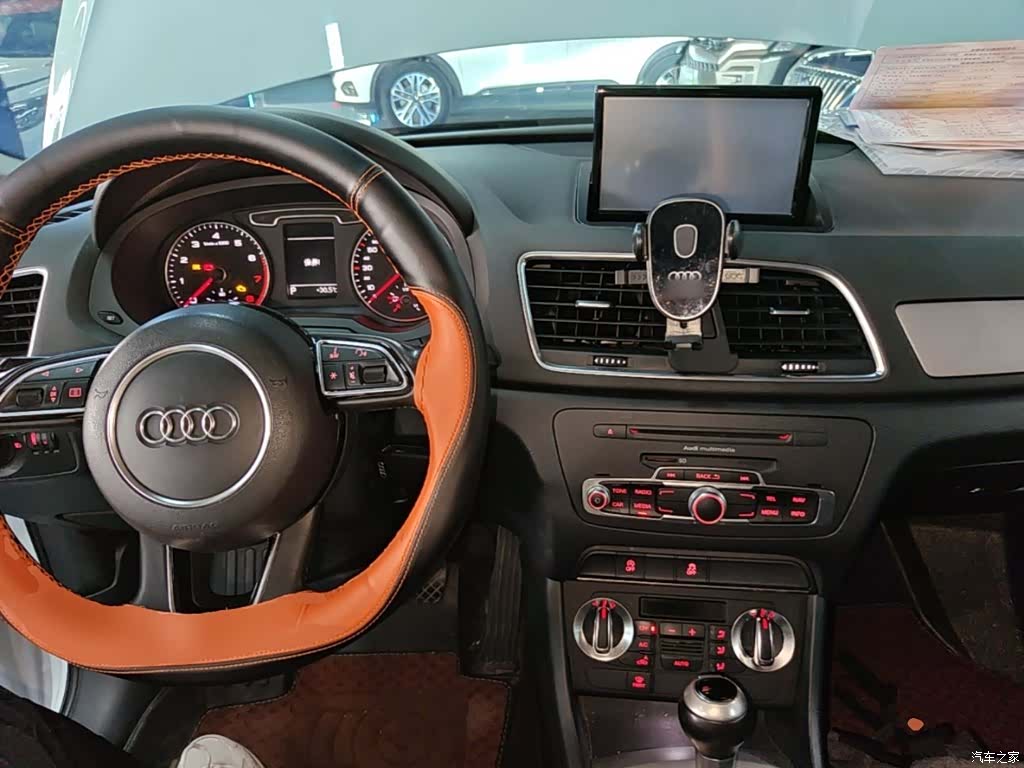 Audi Q3, 2016 10