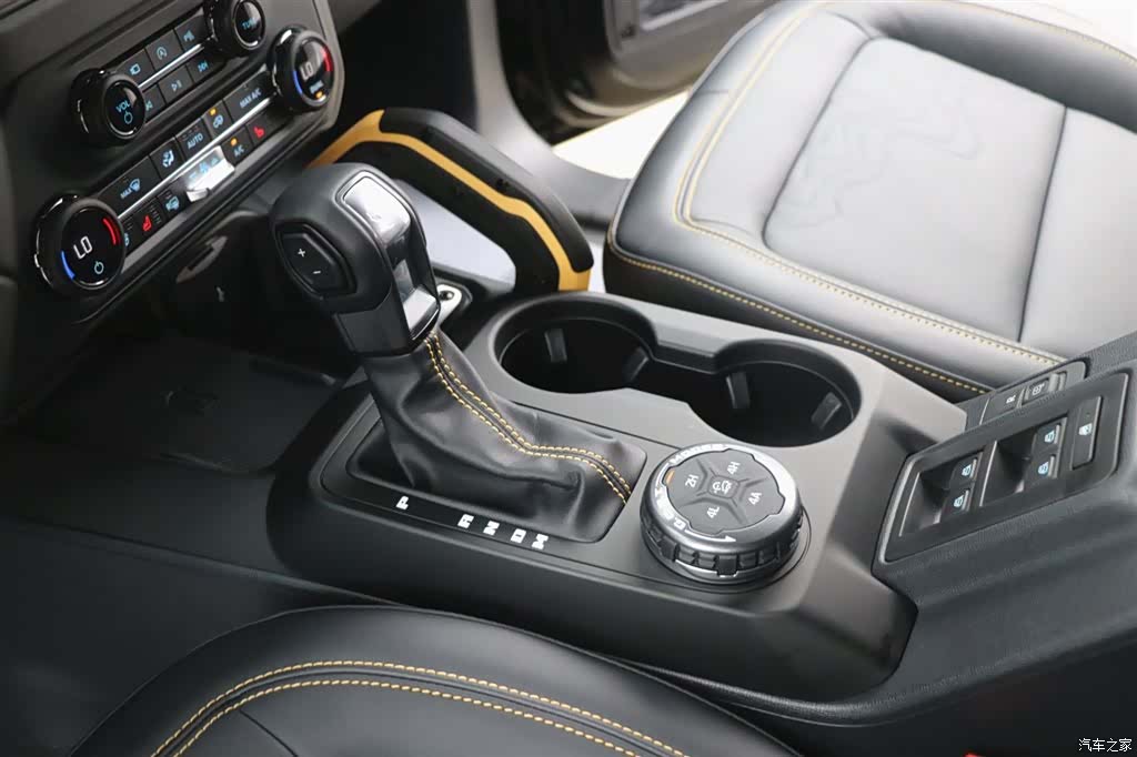 Ford Bronco, 2025 13