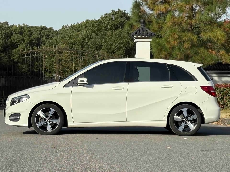 Mercedes-Benz Class B