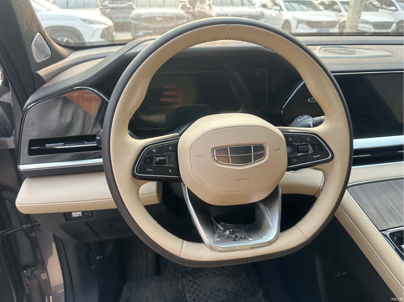 Geely Xingyue L, 2025 все фото