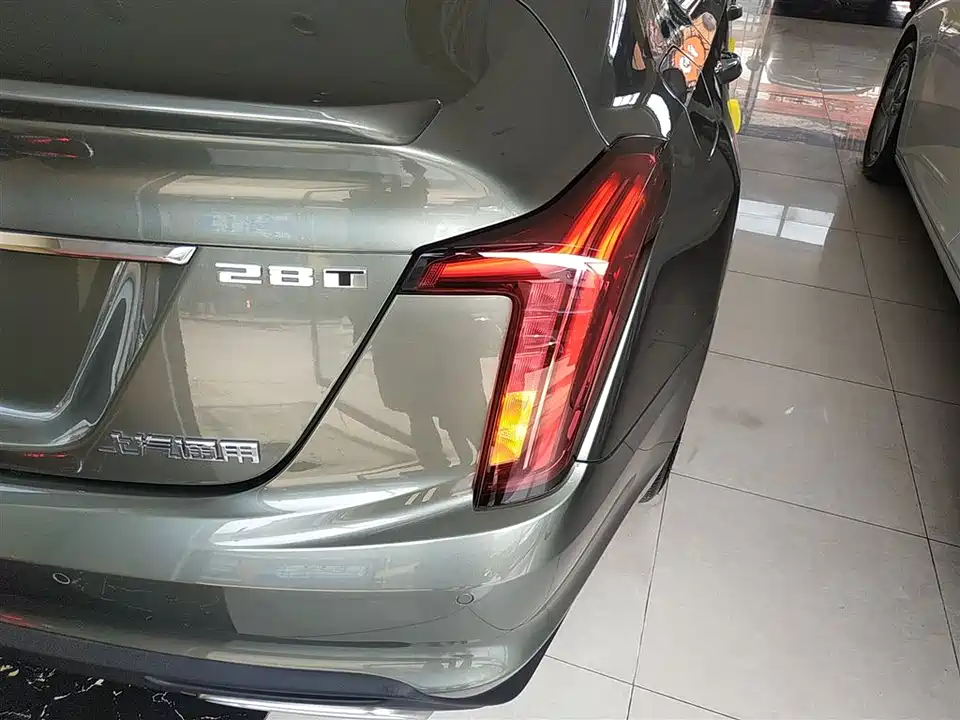 Cadillac CT5
