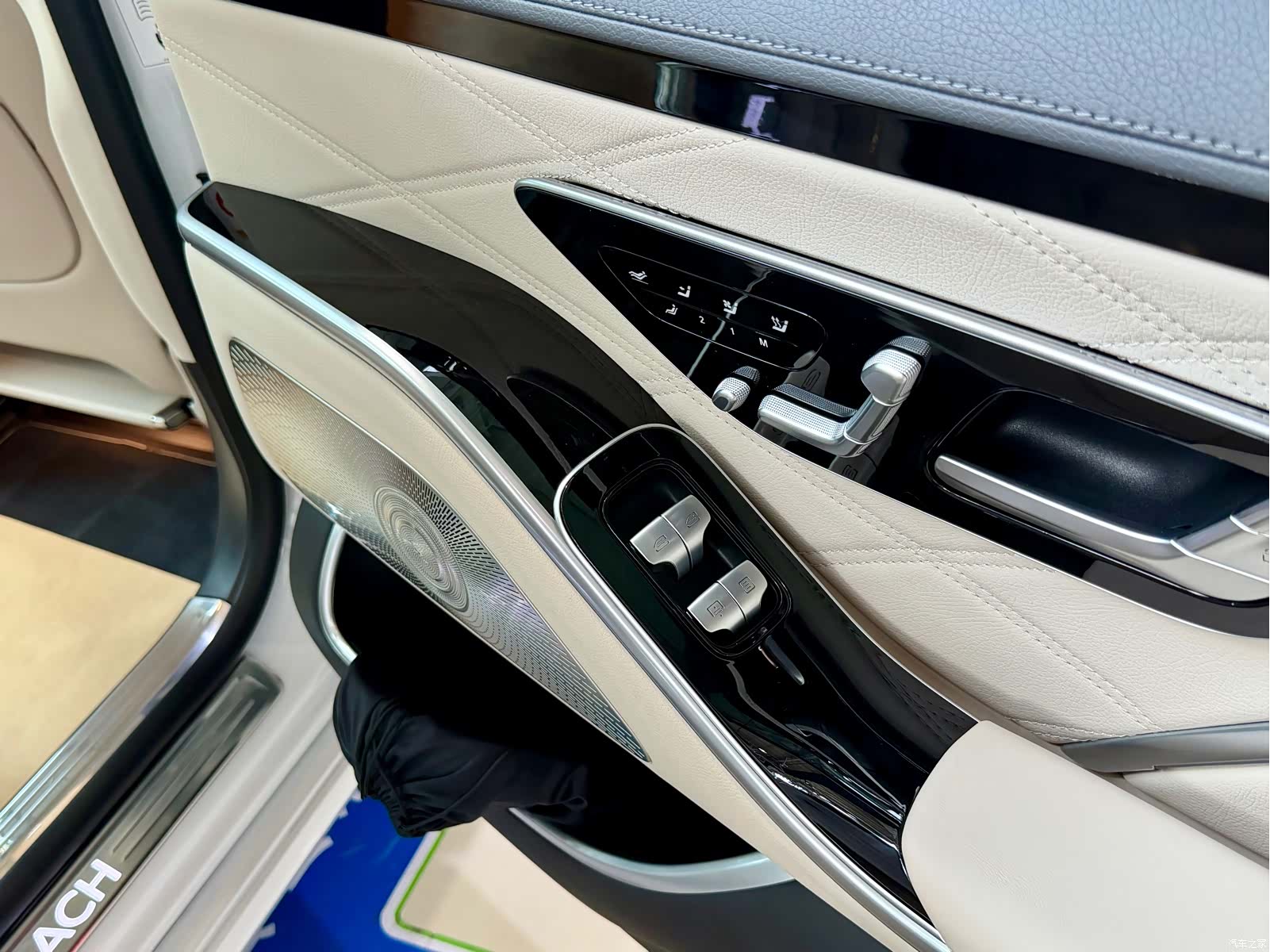 Maybach S-Class, 2024 33