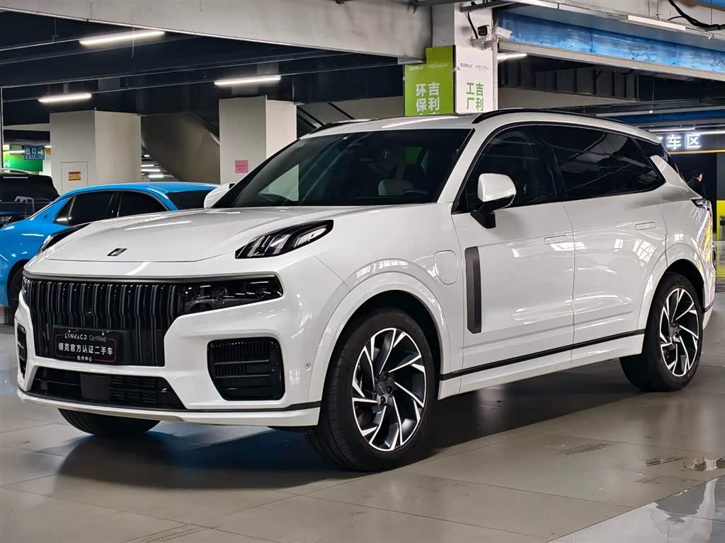 Lynk & Co 09 EM-P