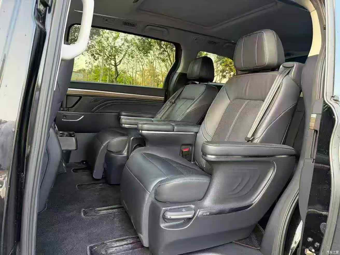 Trumpchi M8, 2022 6