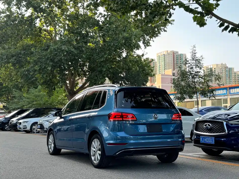 Volkswagen Golf*Jiayu