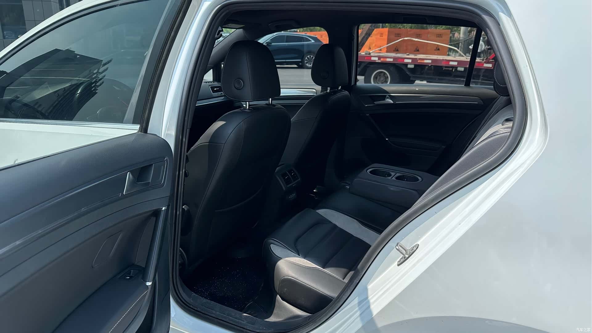 Volkswagen Golf, 2020 6