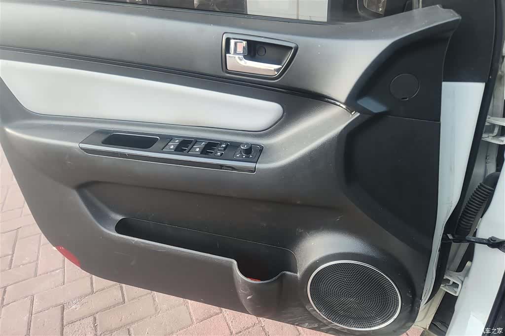 BAIC EC5, 2021 7