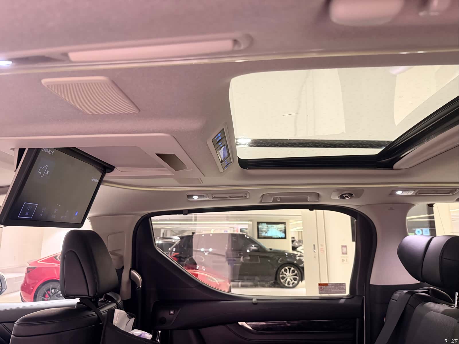 Toyota Vellfire, 2021 17