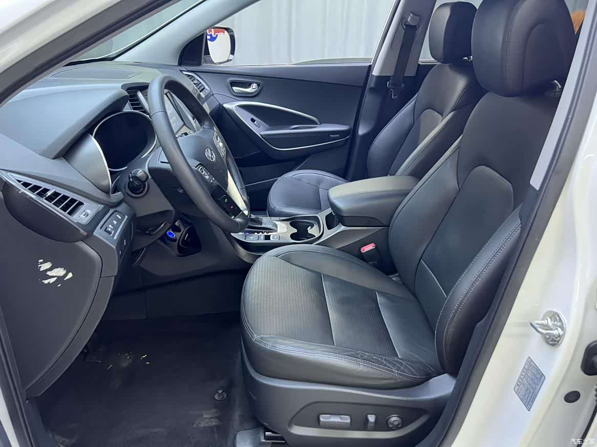 Hyundai Santa Fe, 2015 11