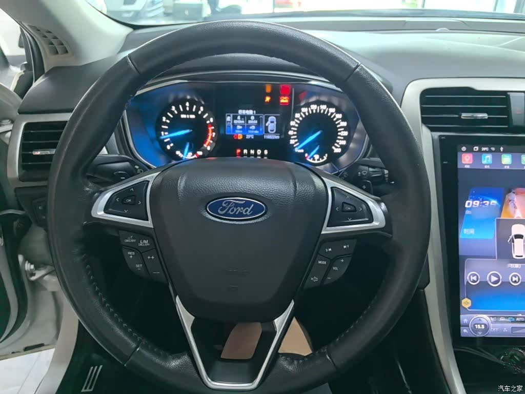 Ford Mondeo, 2016 11