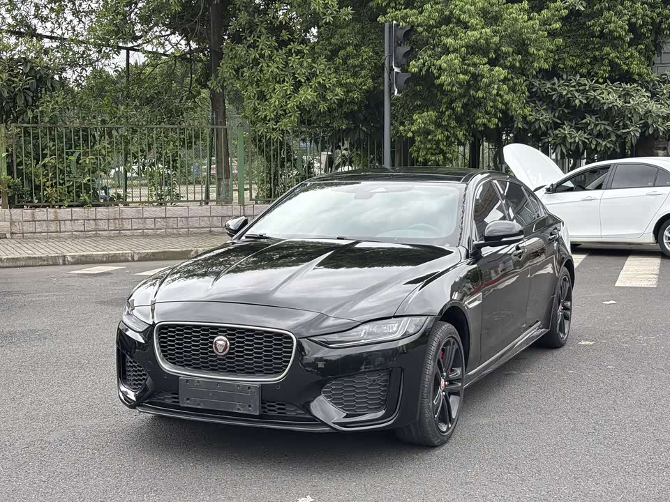 Jaguar XEL