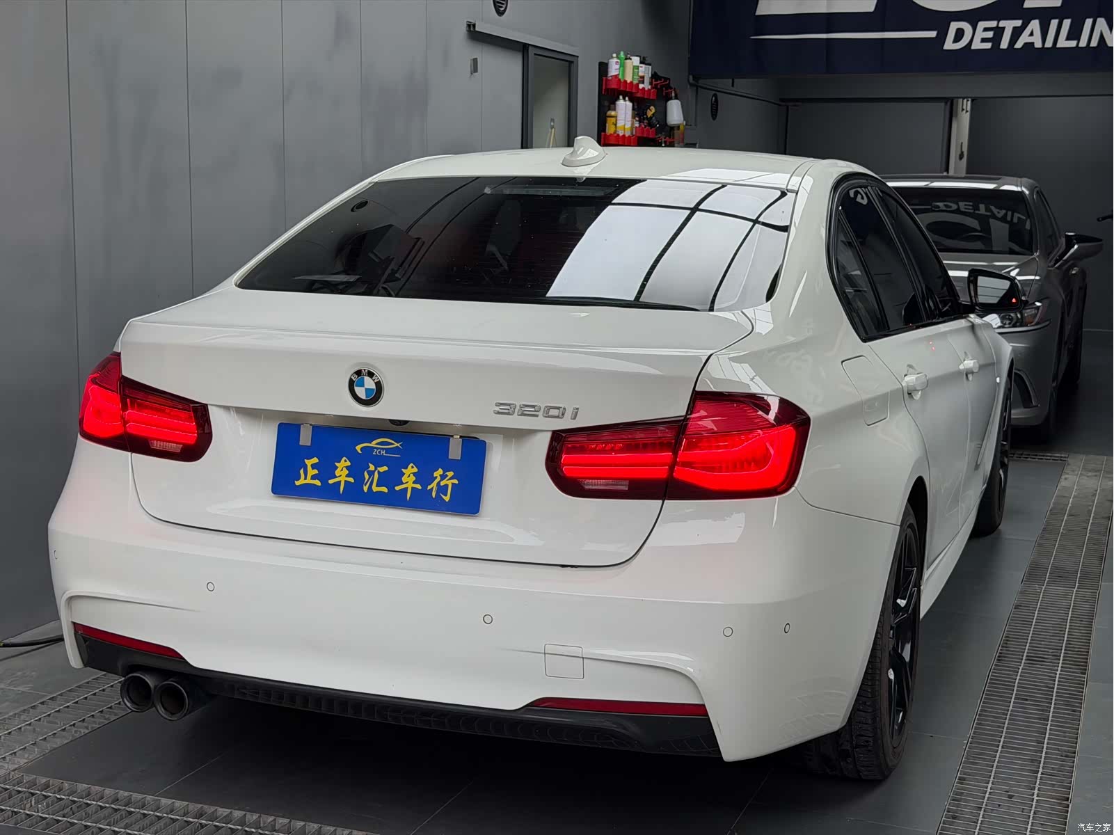 BMW 3 Series, 2019 все фото