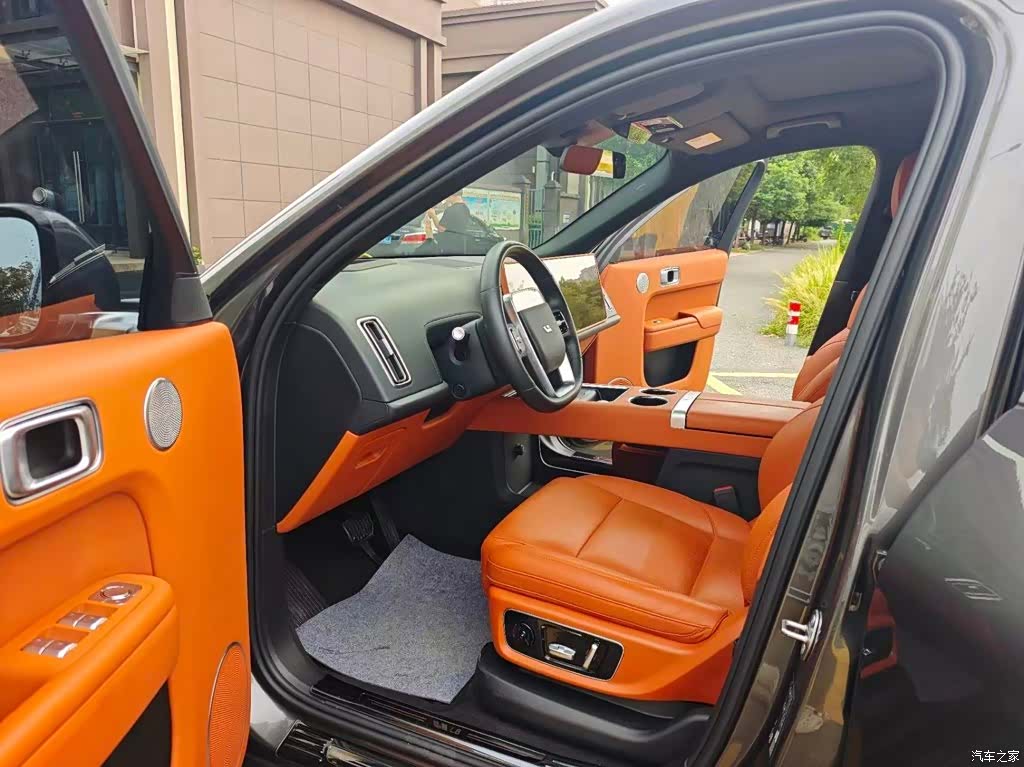 Li Auto L8, 2023 все фото