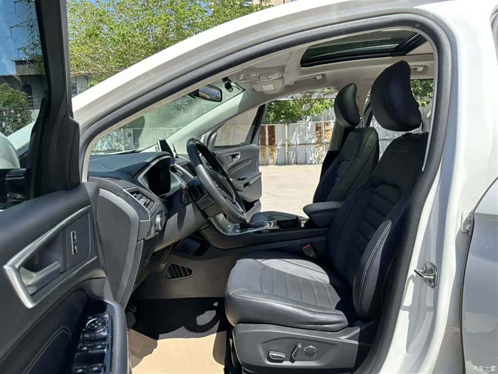Ford Edge, 2015 20