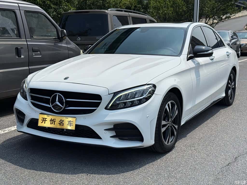 Mercedes-Benz C-Class, 2019 1