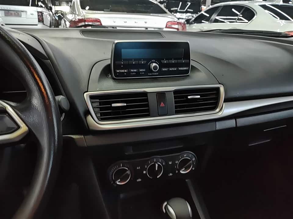 Mazda 3 Angkesaila Mazda 3 Angkesaila