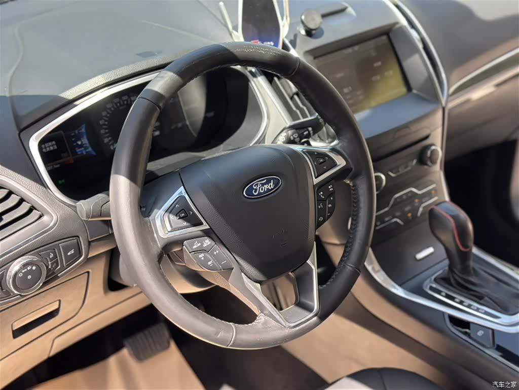 Ford Edge, 2015 21