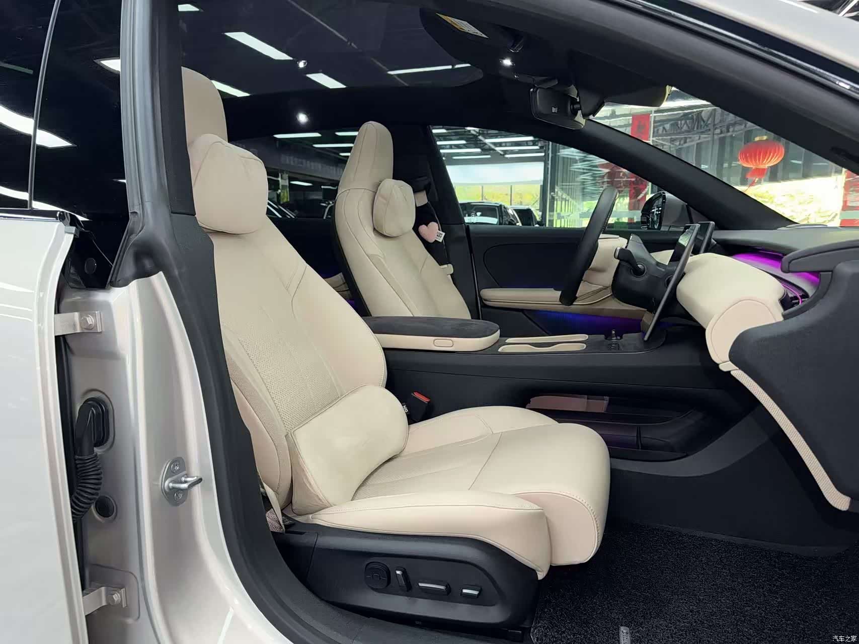 NIO ET5, 2024 10
