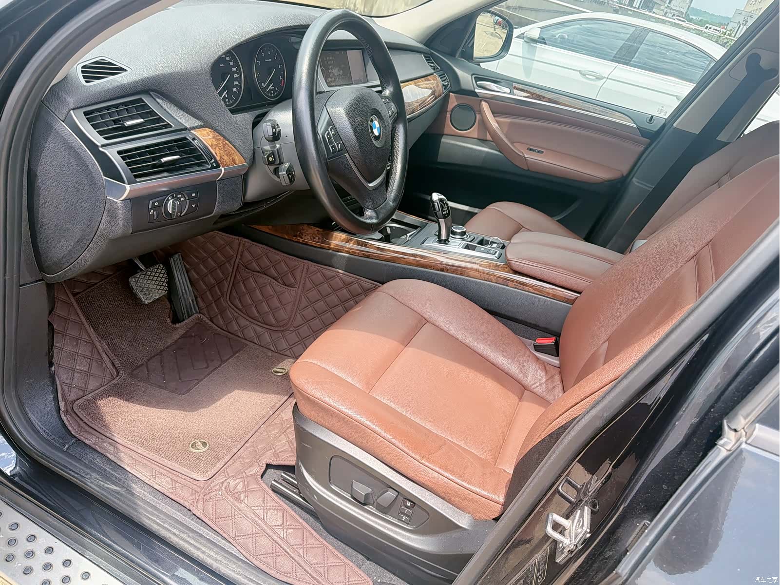 BMW X5, 2011 9