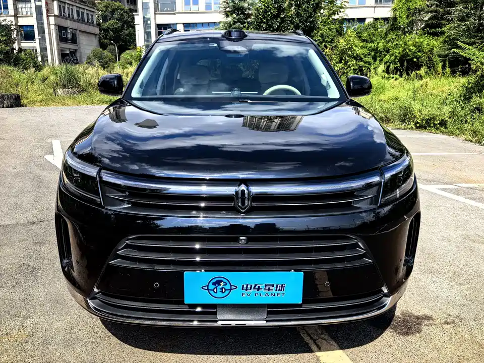 AITO Ask the world M7