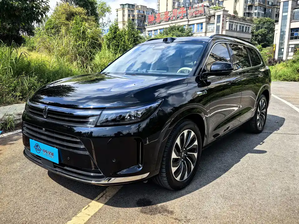 AITO Ask the world M7