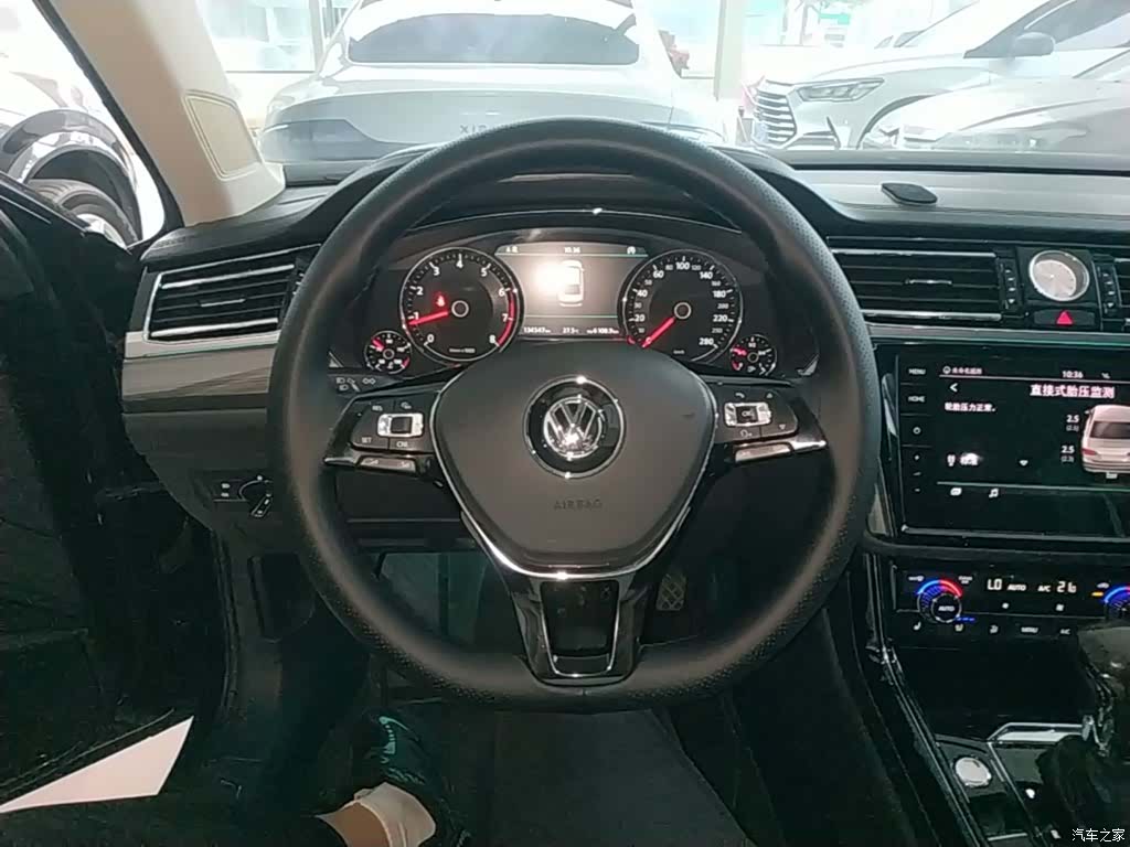 Volkswagen Phideon, 2018 11