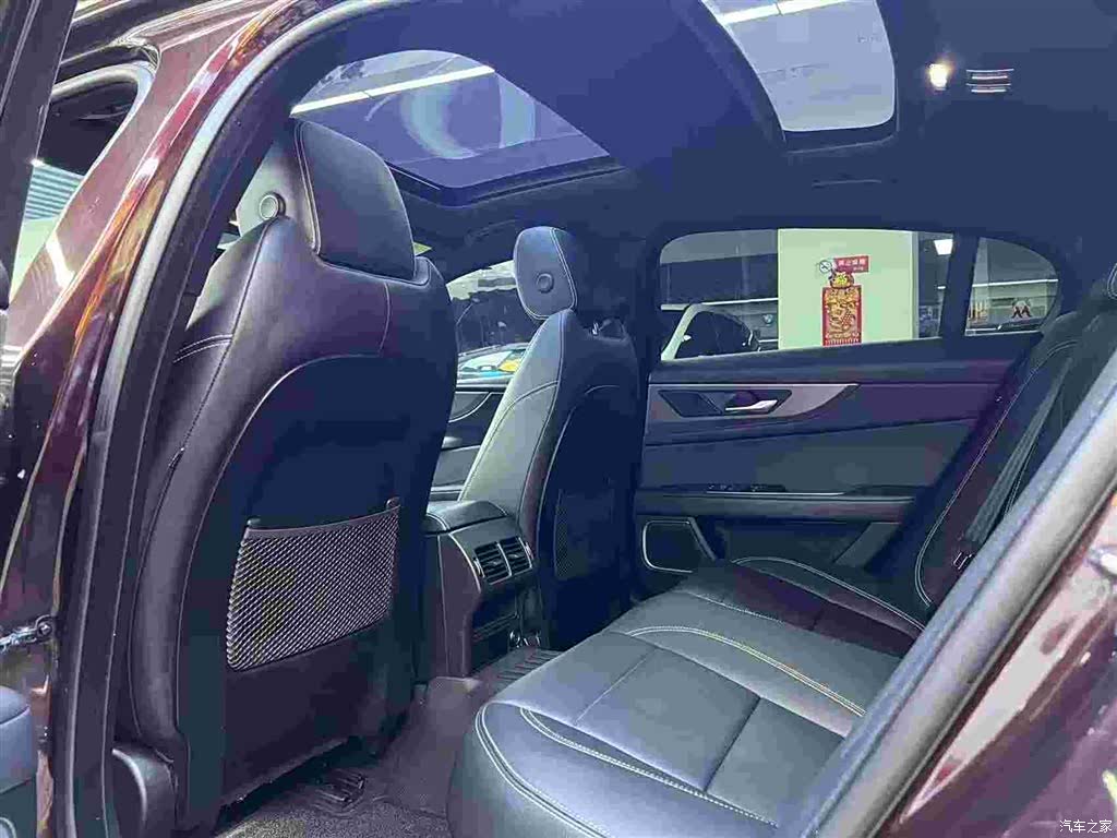 Land Rover XEL, 2019 все фото