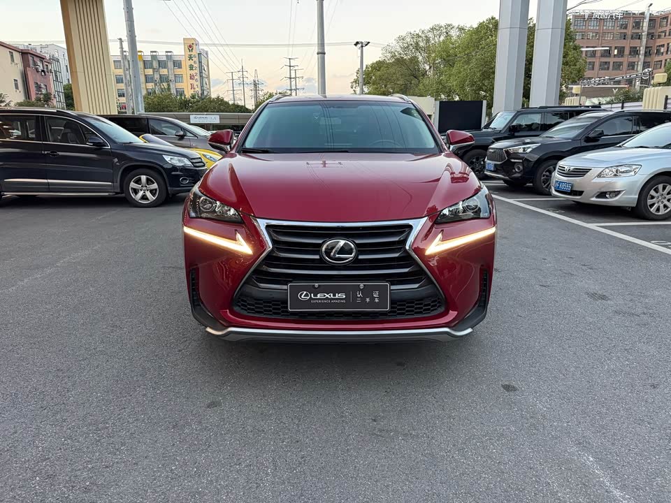 Lexus NX