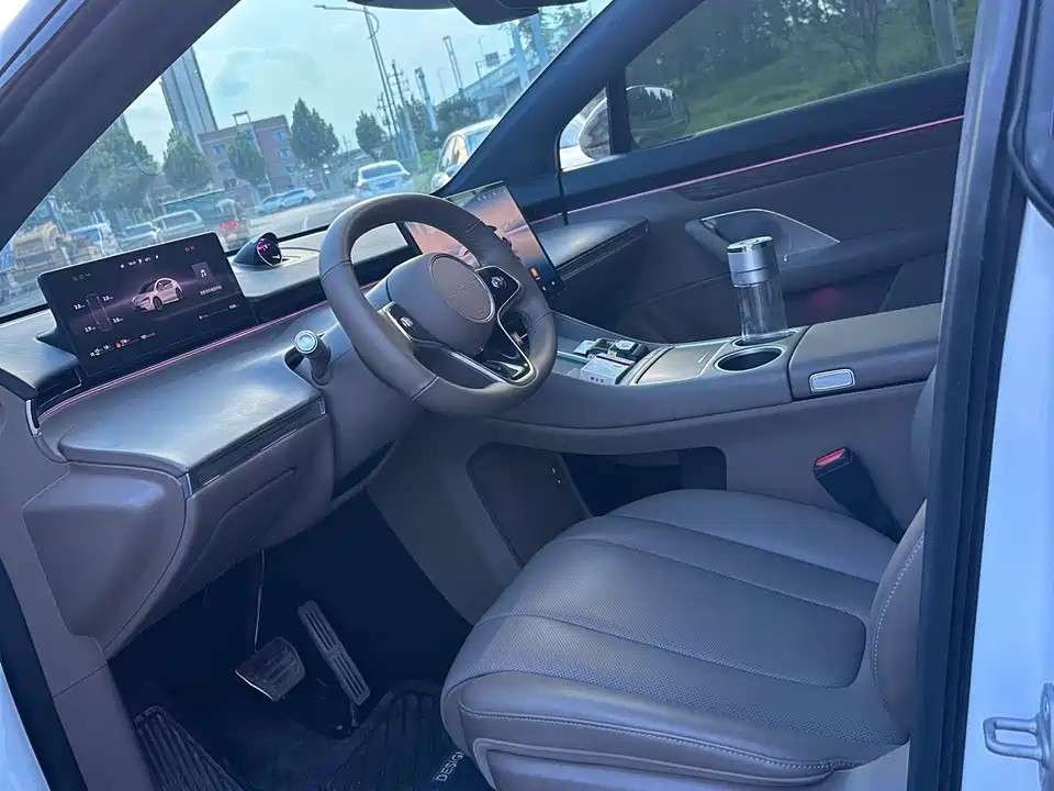 HarmonyOS Wisdom World R7