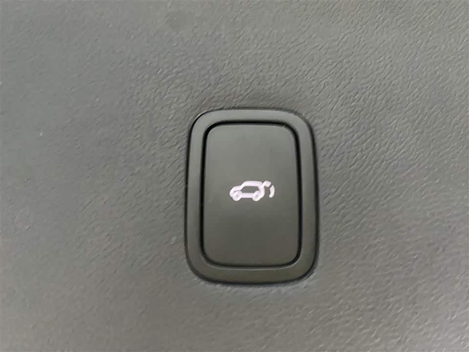 AITO Ask the world M9