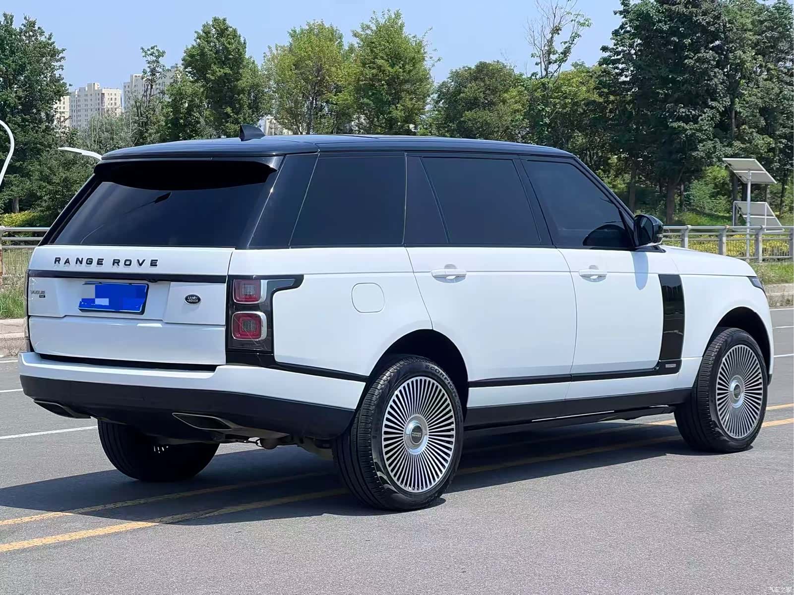 Land Rover Range Rover, 2021 все фото