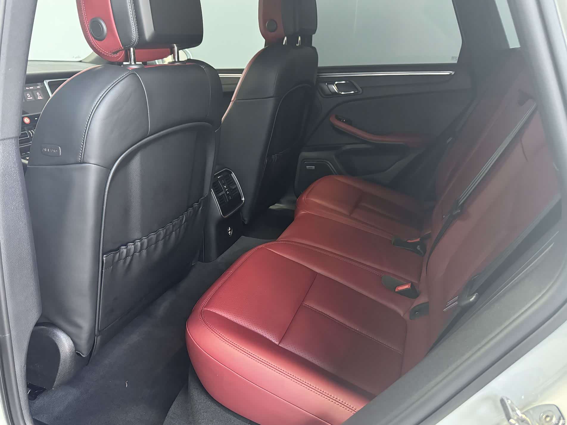 Porsche Macan, 2022 14
