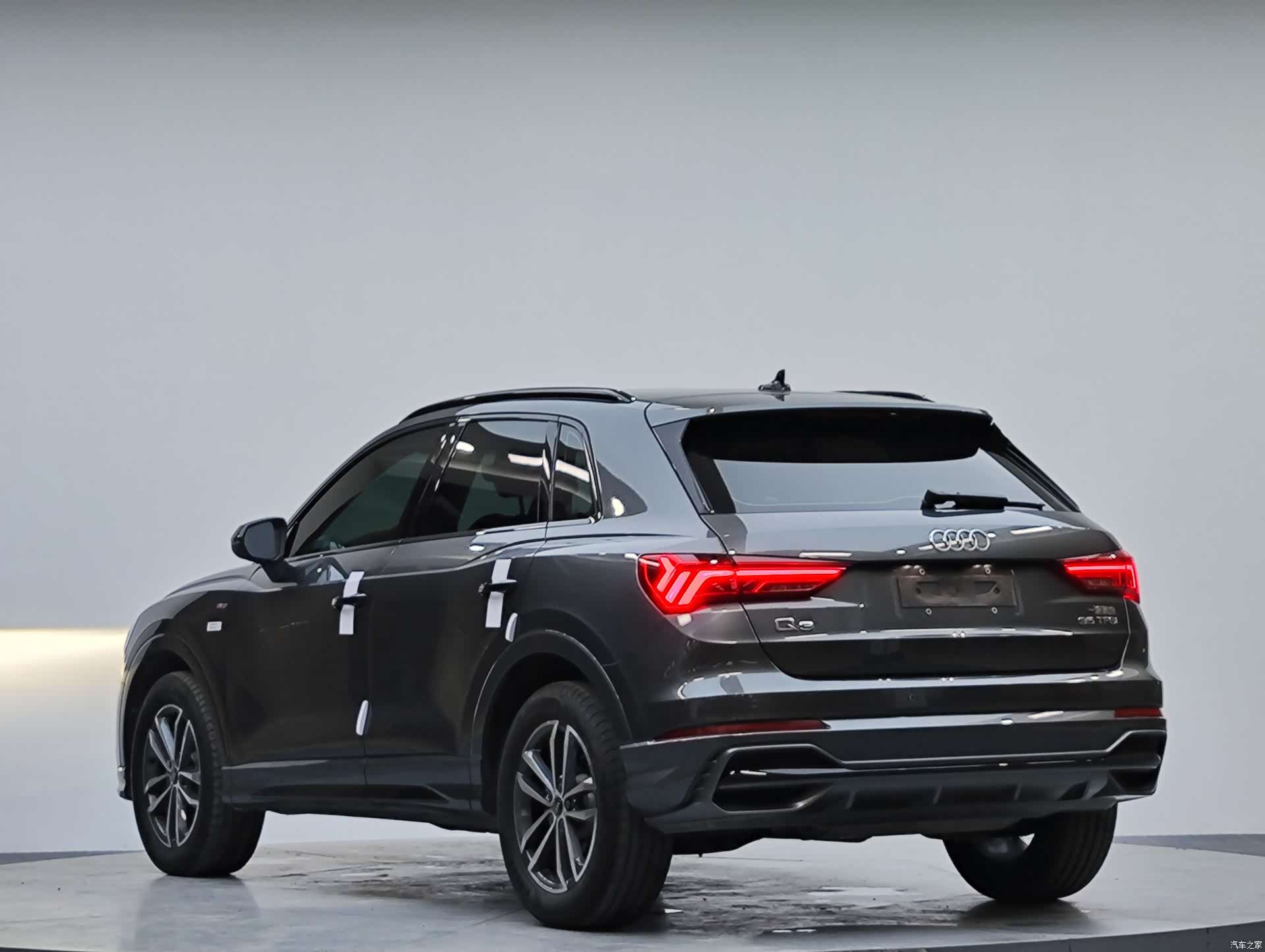 Audi Q3, 2022 6