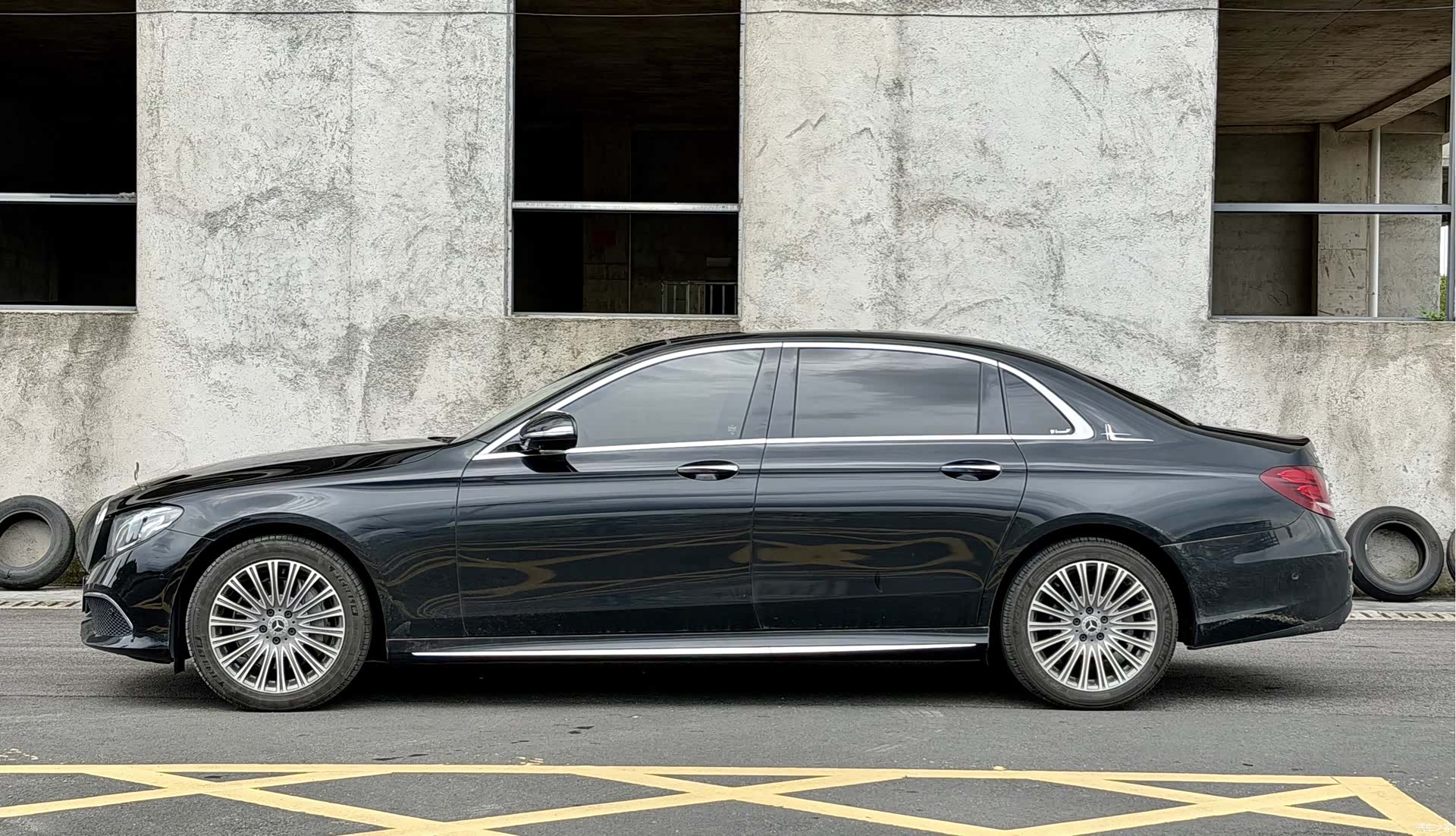 Mercedes-Benz E-Class, 2019 8