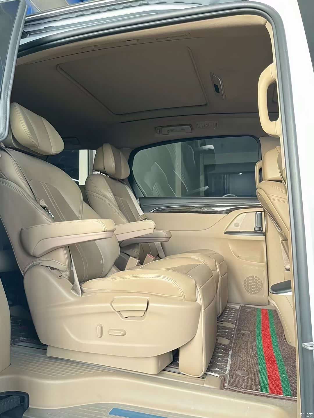 Buick GL8, 2018 6