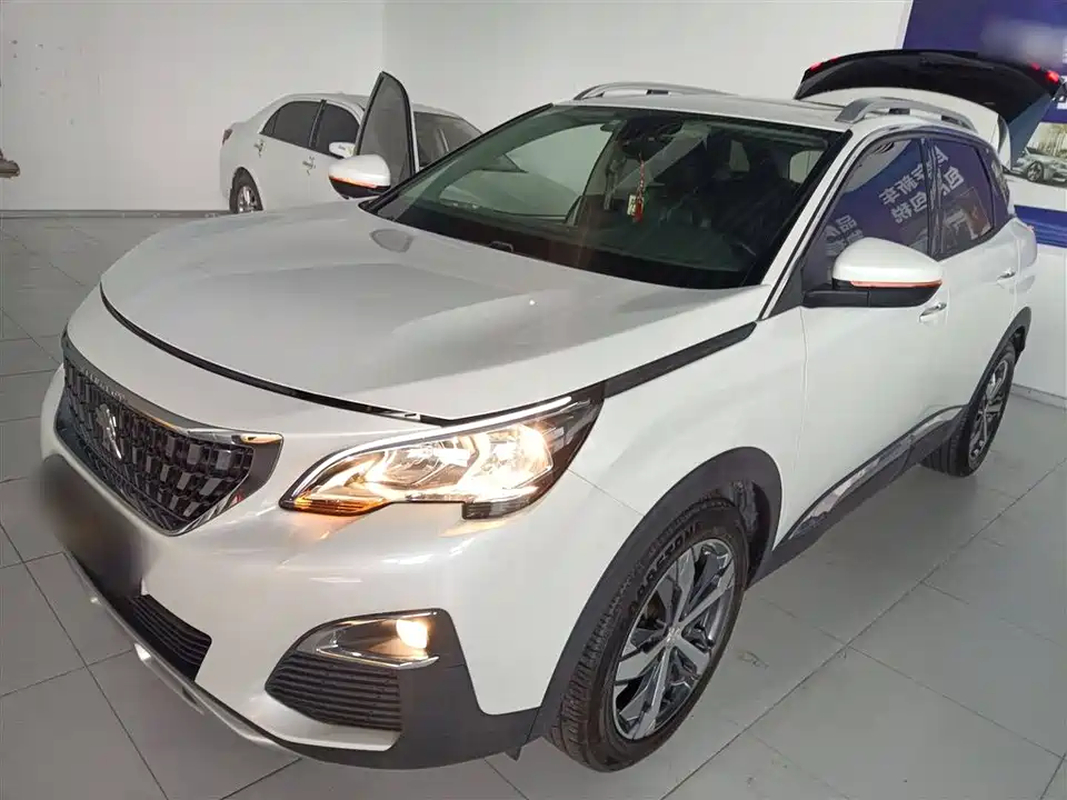 Peugeot 4008