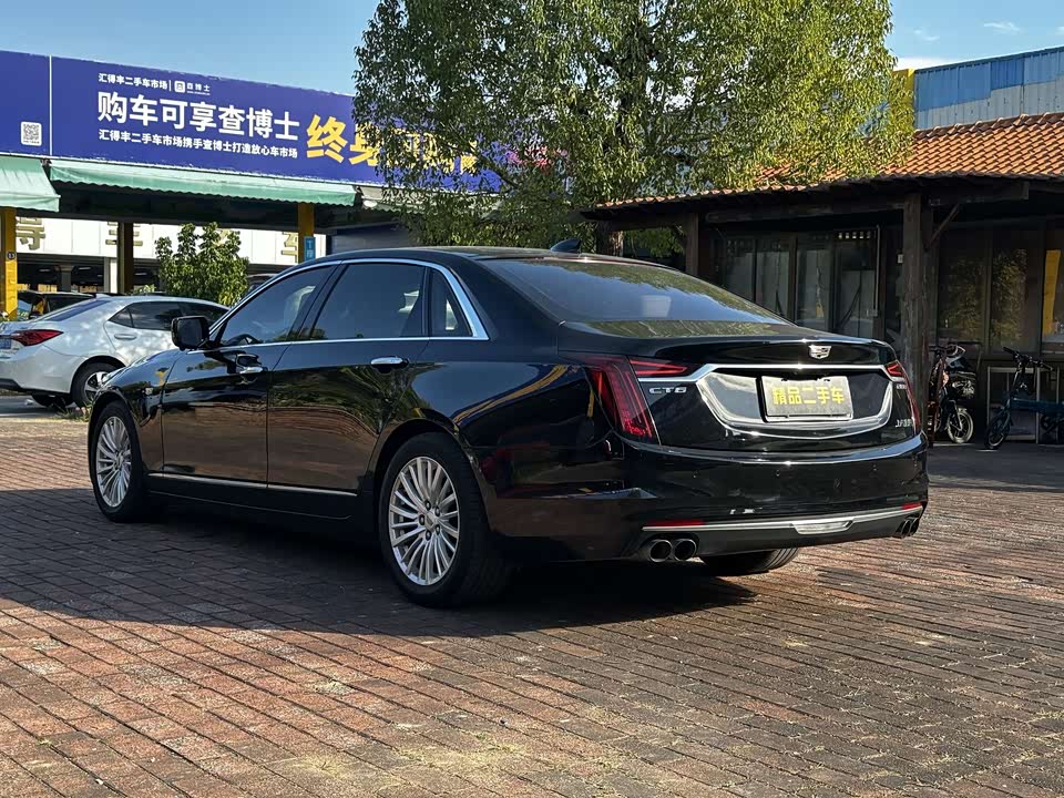 Cadillac CT6