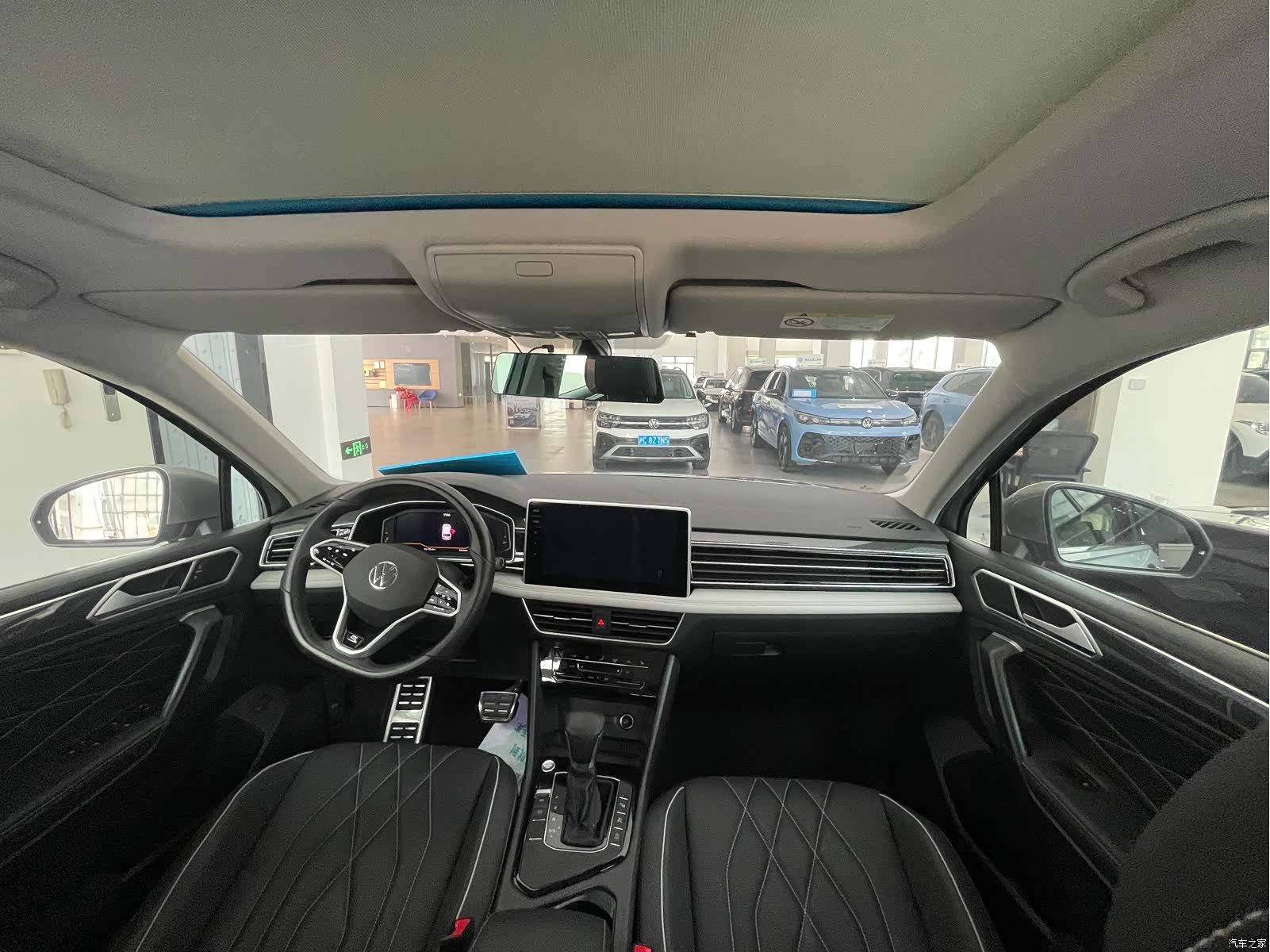 Volkswagen Tiguan L, 2022 9