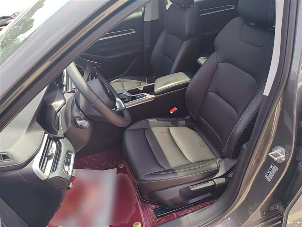 Geely Emgrand, 2023 15